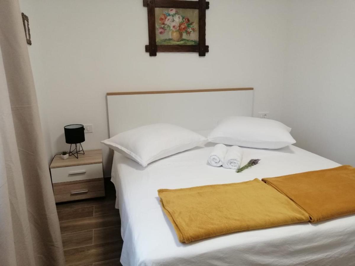 House For Rest Juricev Villa โวดีเซ ภายนอก รูปภาพ